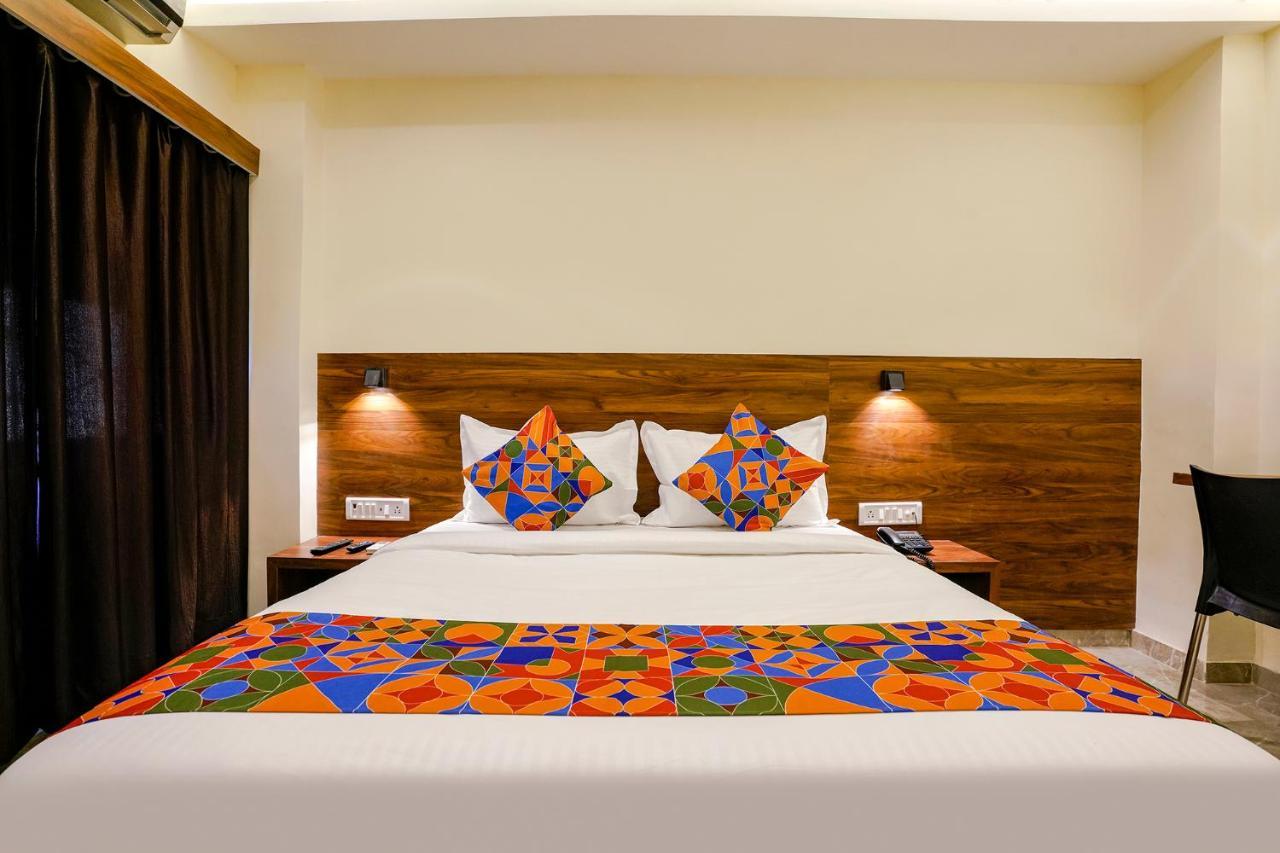 Fabhotel Antlers Мумбаи Экстерьер фото