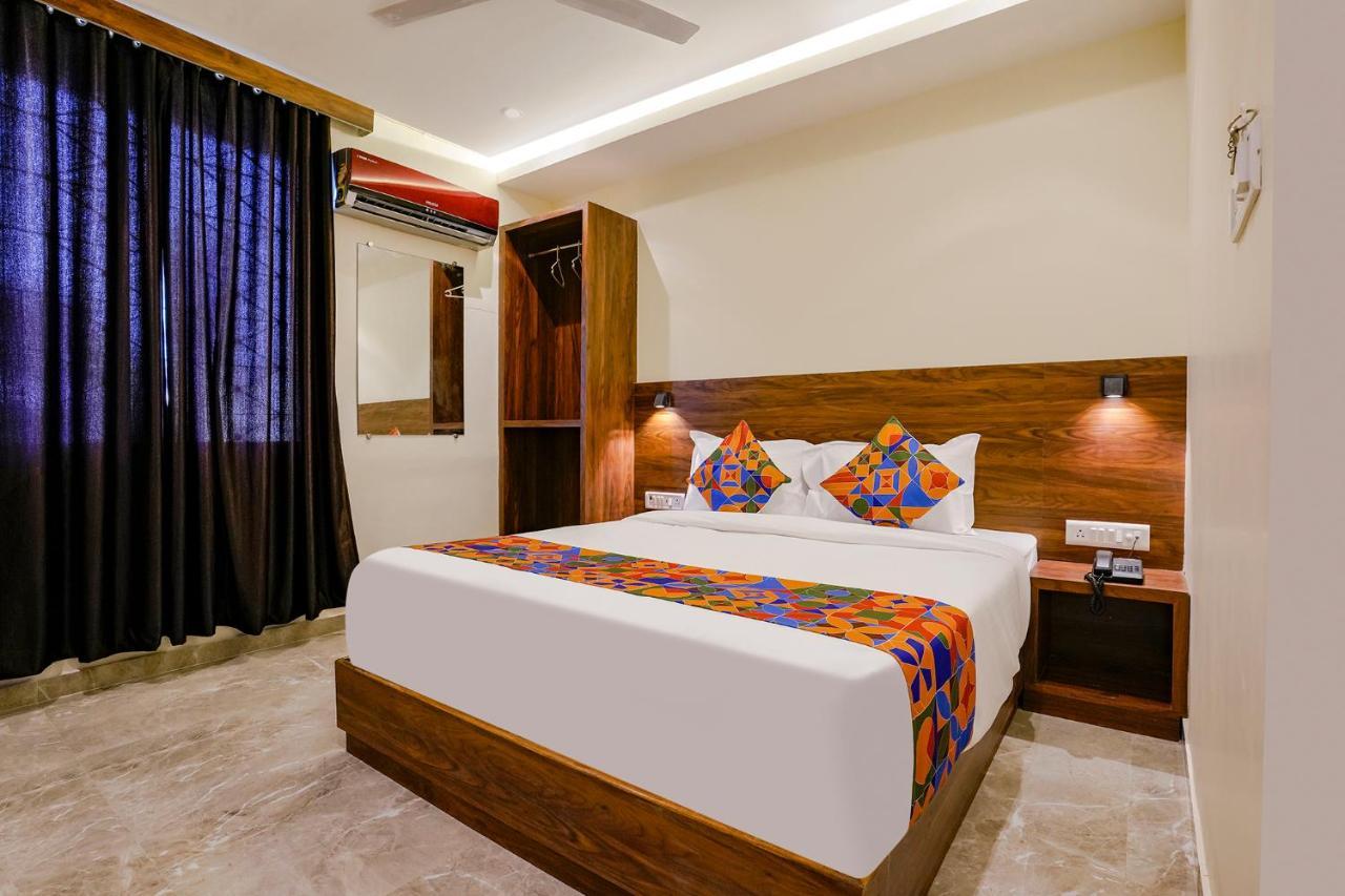 Fabhotel Antlers Мумбаи Экстерьер фото